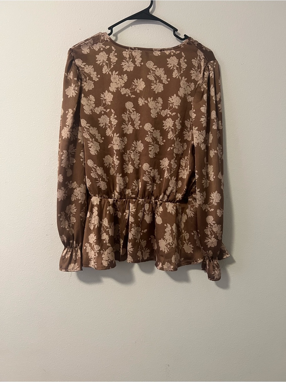 Floral Peplum Blouse - Brown Floral - Picture 3 of 3